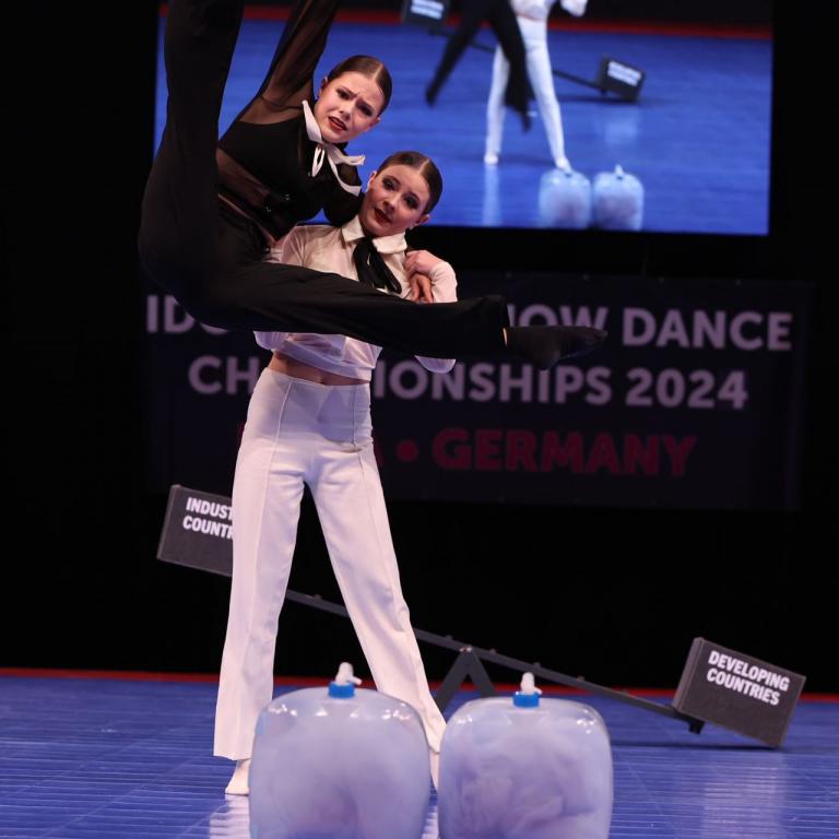 PHOTO-2024-11-25-20-57-04 2