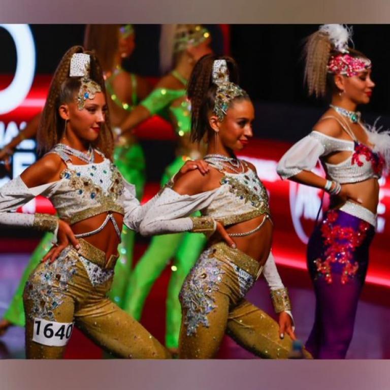 Duo Sina und Taja, 1