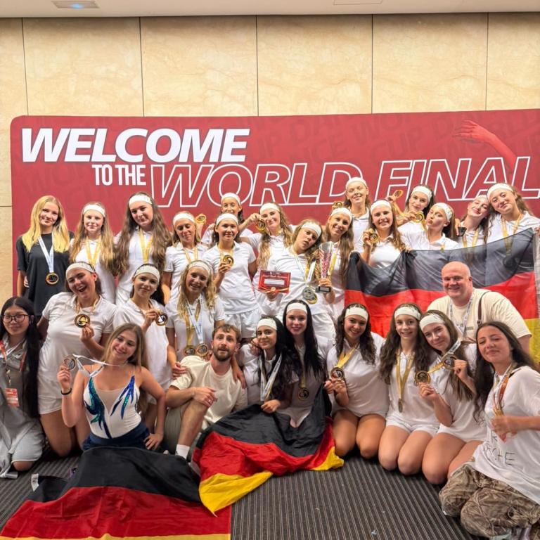 PHOTO-2025-07-11-23-53-43