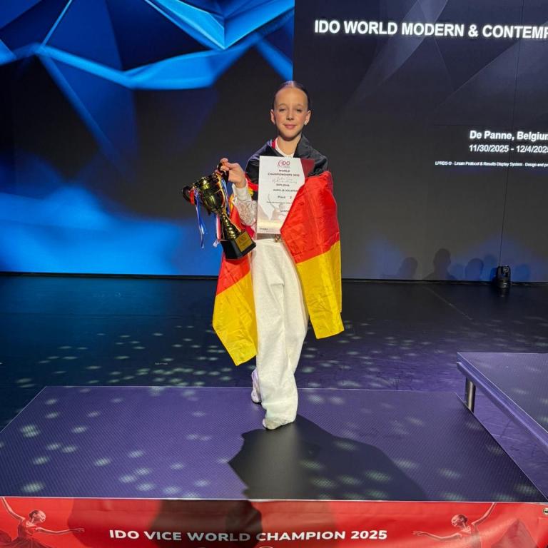 b6dfe40f-51a9-41e2-8384-65d8406ae7b9