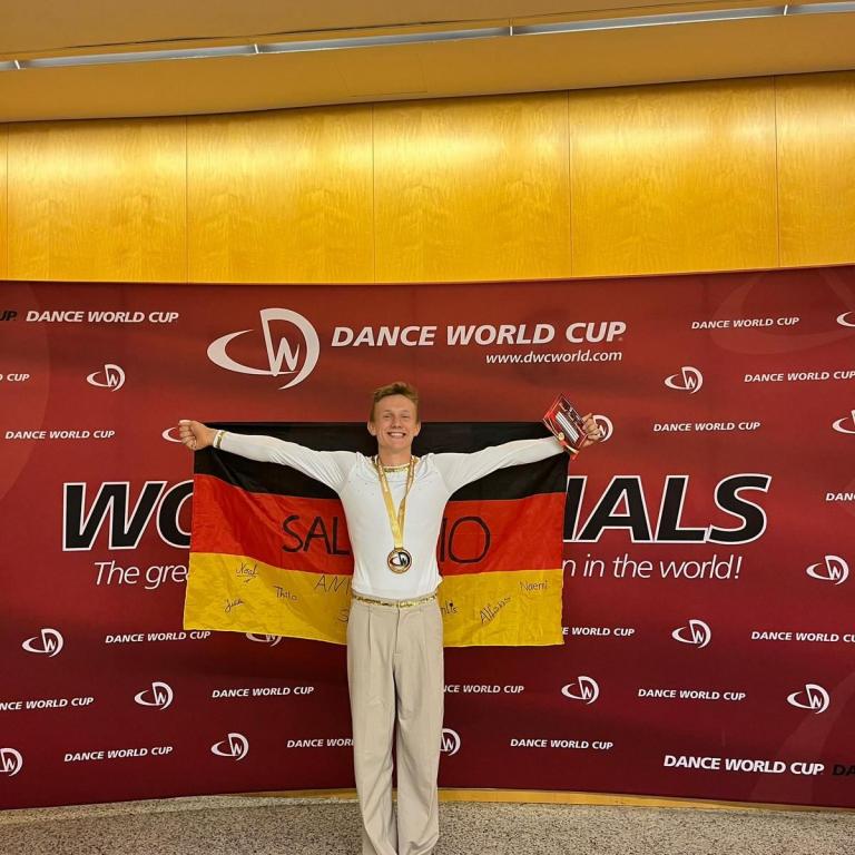 PHOTO-2025-07-09-19-20-27