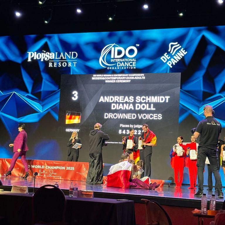 a6024bc7-16ae-4cc7-bb67-3a69accd52bd