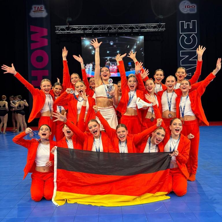 PHOTO-2024-11-25-20-57-03