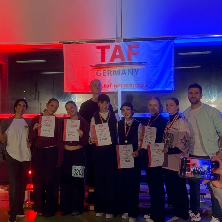 Foto 22.11.25, 19 24 05